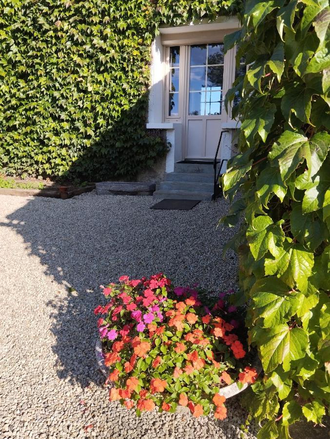 Maison Au Calme Avec Vue Etang Clesse (Deux-Sevres) Exterior foto